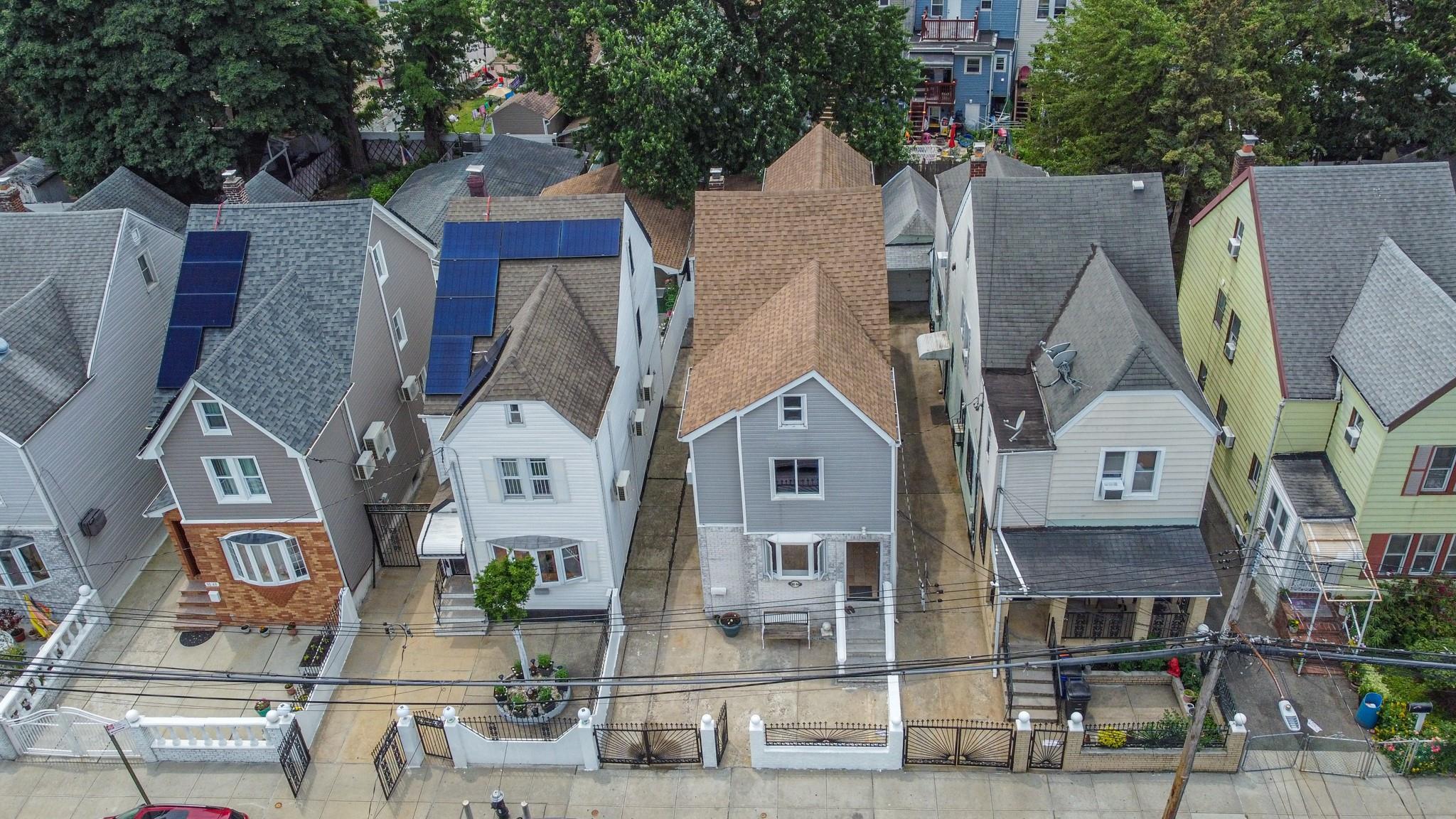 Single Family 184th  Queens, NY 11423, MLS-877755-38