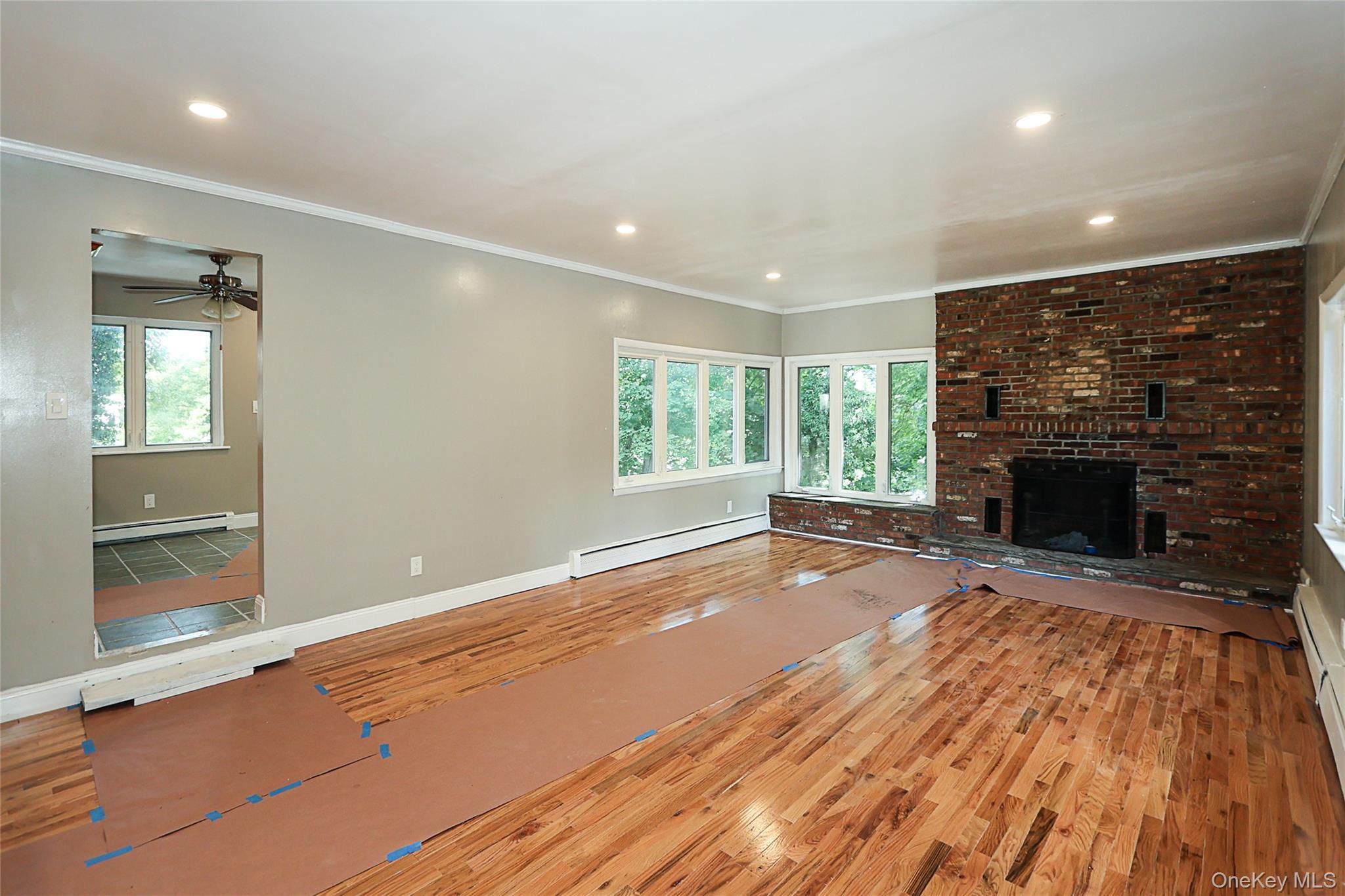 Single Family Brookdale Nassau County, NY 11542, MLS-877788-11