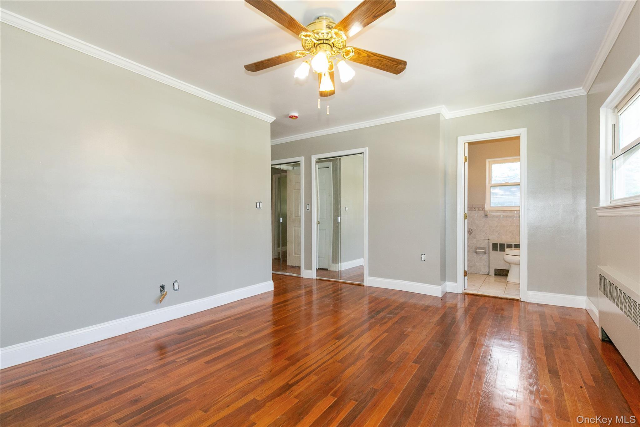 Single Family Brookdale Nassau County, NY 11542, MLS-877788-23