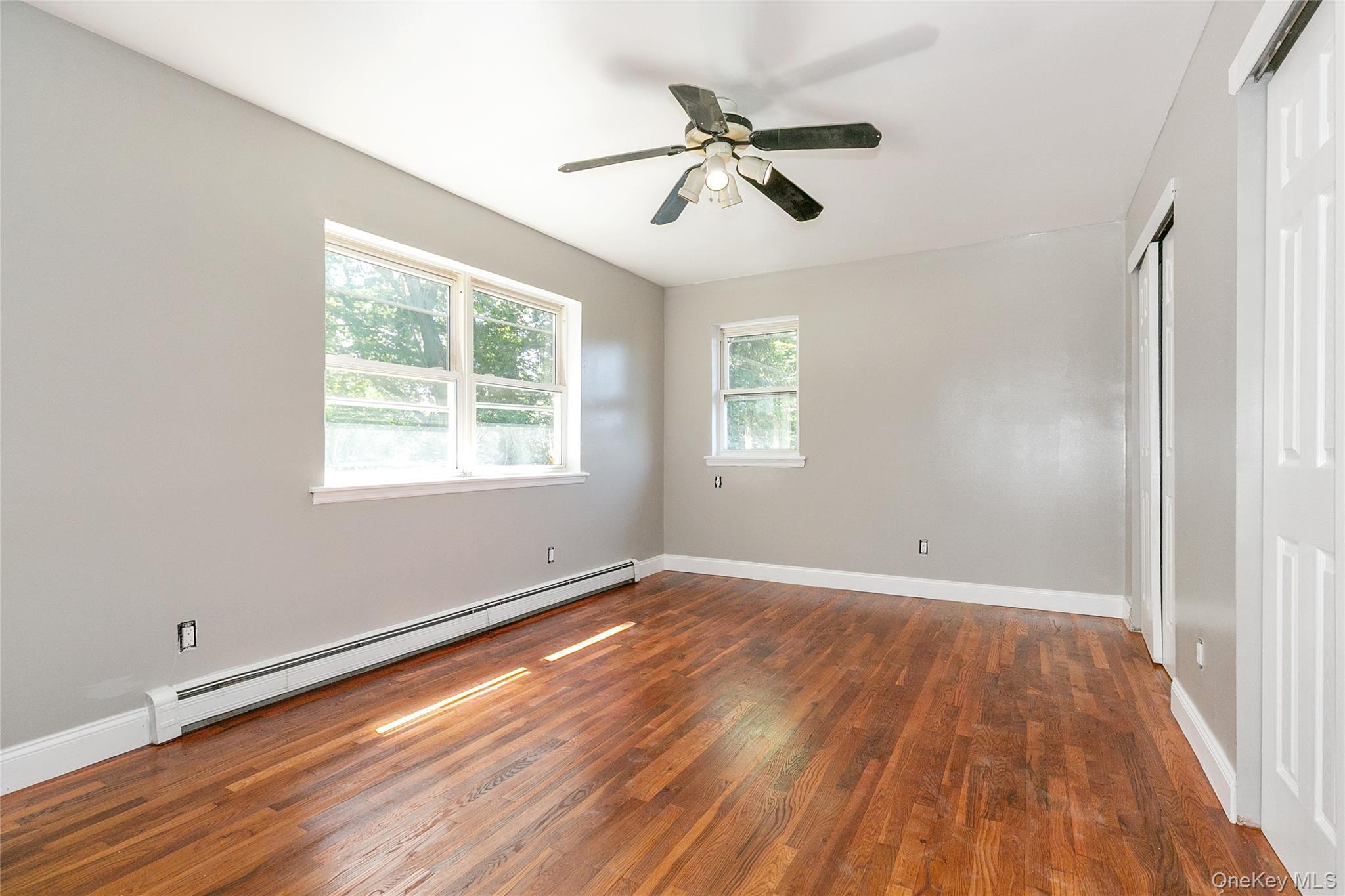 Single Family Brookdale Nassau County, NY 11542, MLS-877788-29