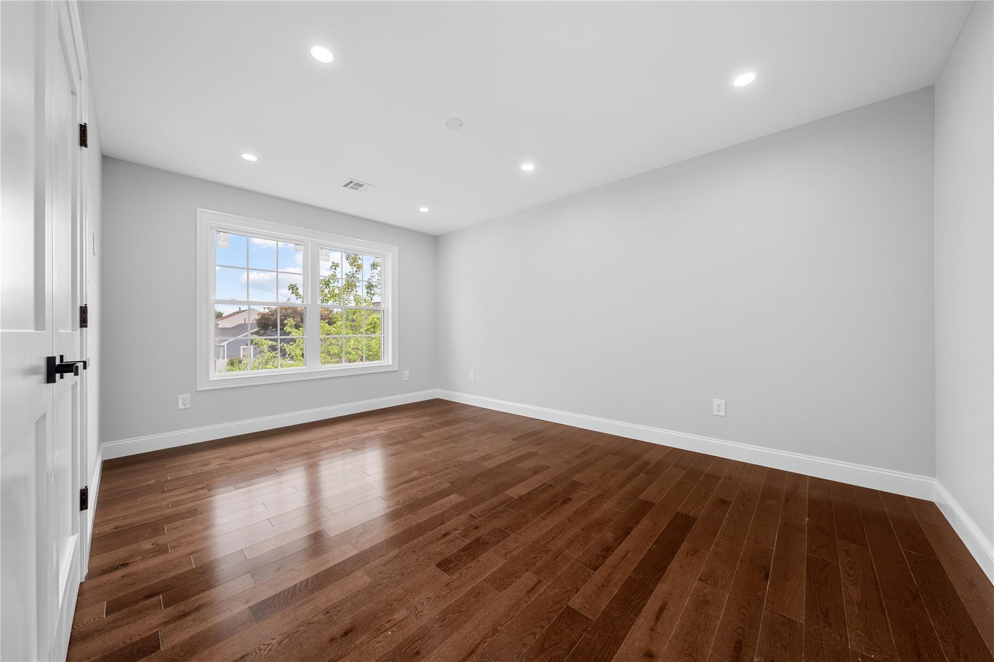 Single Family Cedar  Nassau County, NY 11801, MLS-877811-13