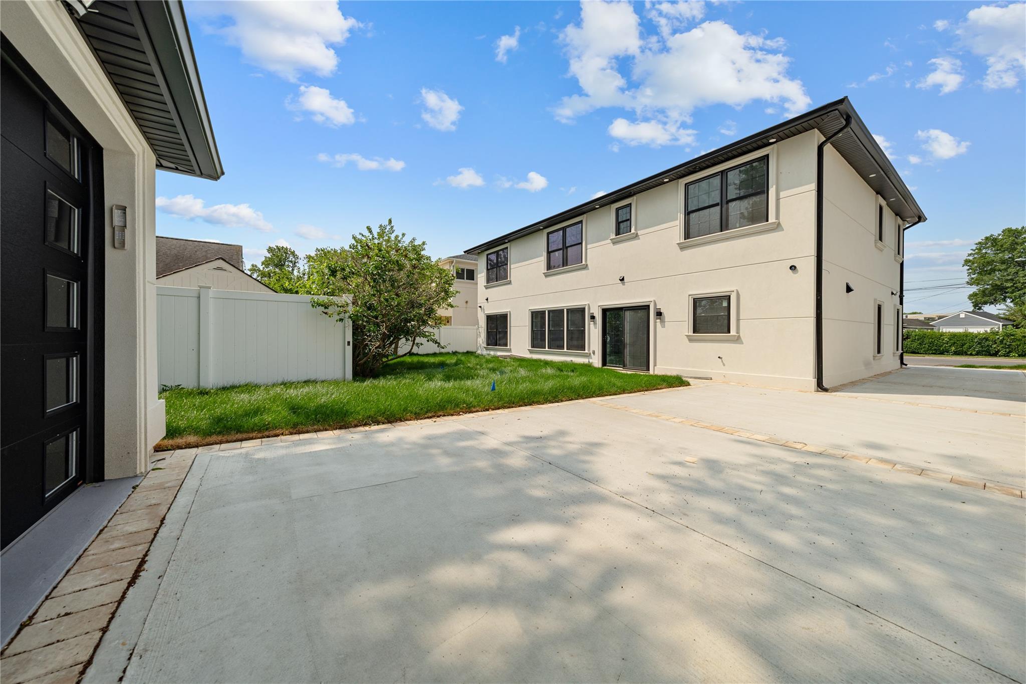 Single Family Cedar  Nassau County, NY 11801, MLS-877811-15