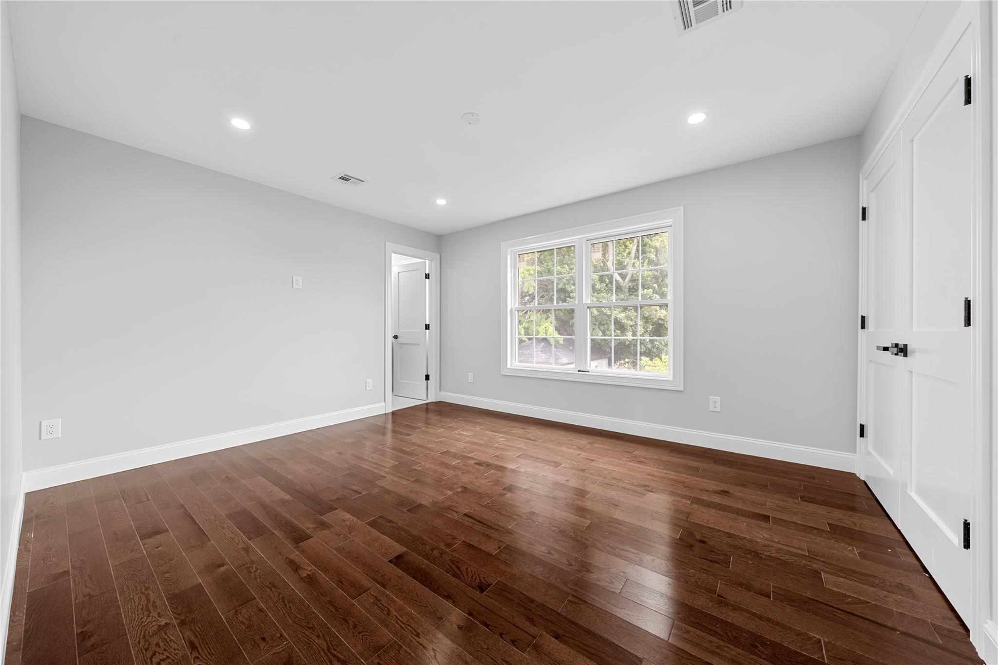 Single Family Cedar  Nassau County, NY 11801, MLS-877811-17