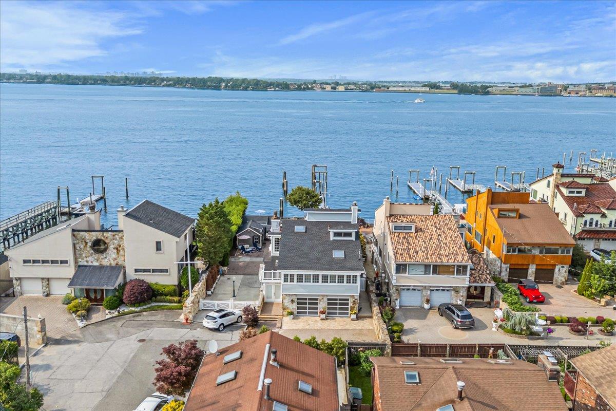 Single Family Riverside  Queens, NY 11357, MLS-877840-2