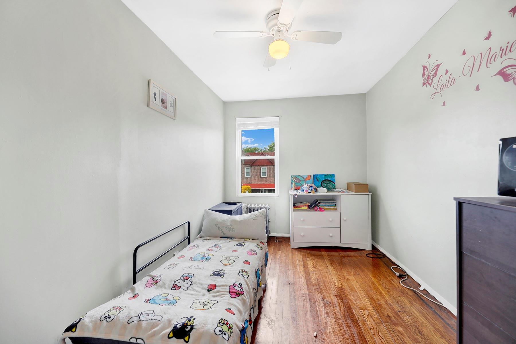 Single Family Anderson Rd  Queens, NY 11434, MLS-877846-10