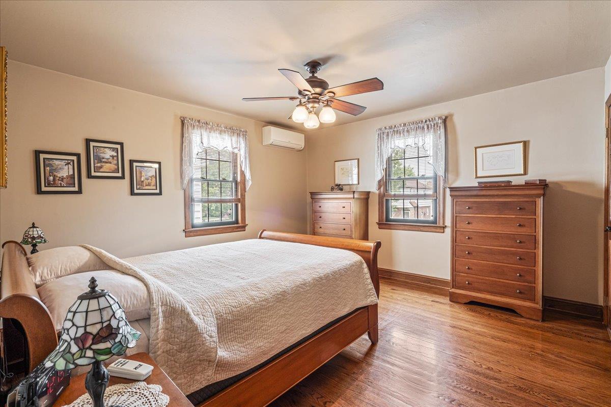Single Family 25th  Queens, NY 11358, MLS-877857-9