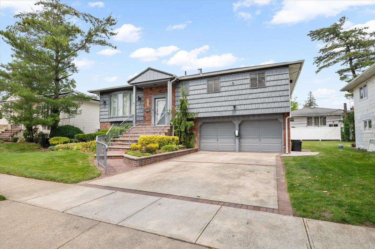 Single Family Eagle  Nassau County, NY 11581, MLS-877875-2