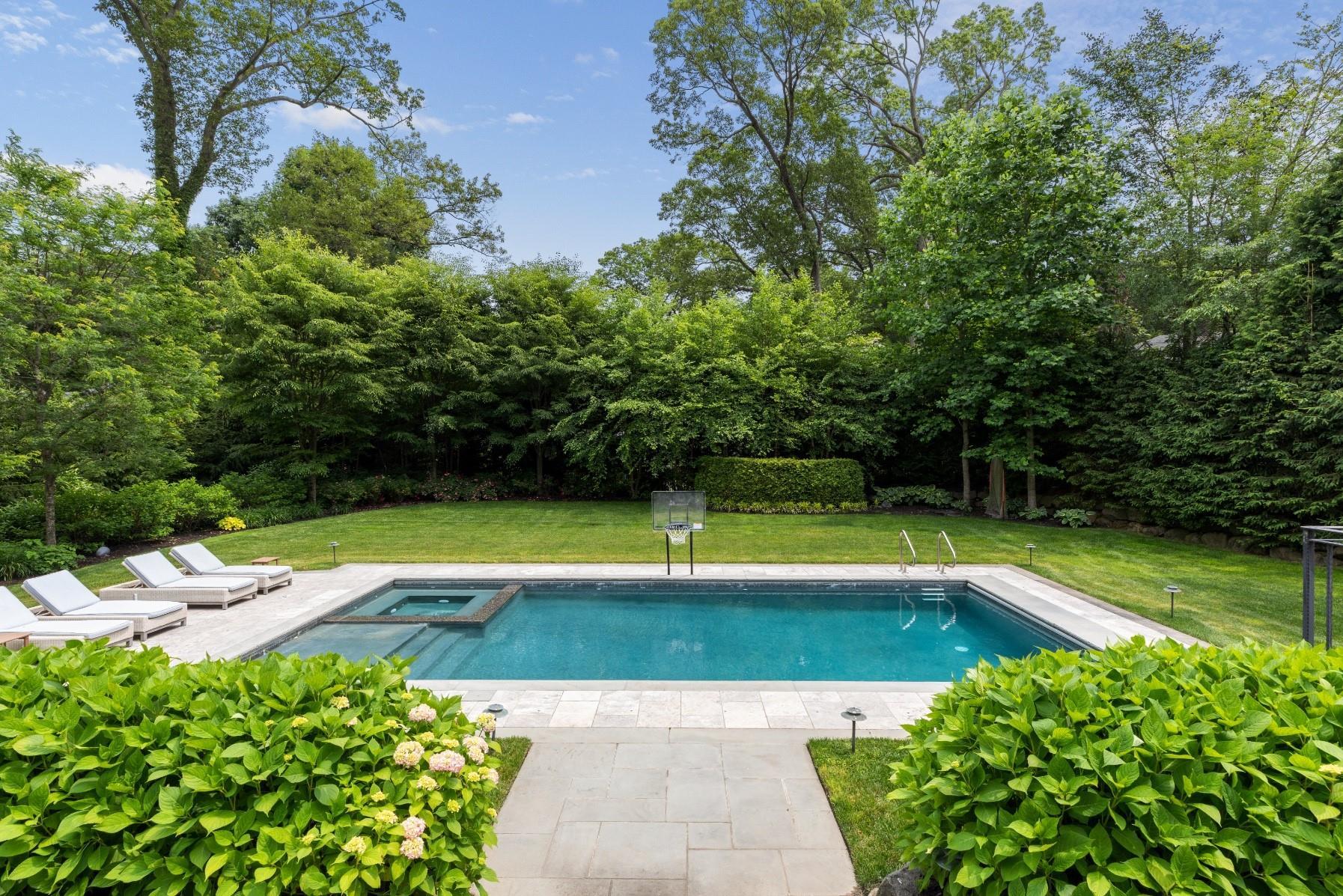 Single Family The Glenada  Nassau County, NY 11208, MLS-877888-34