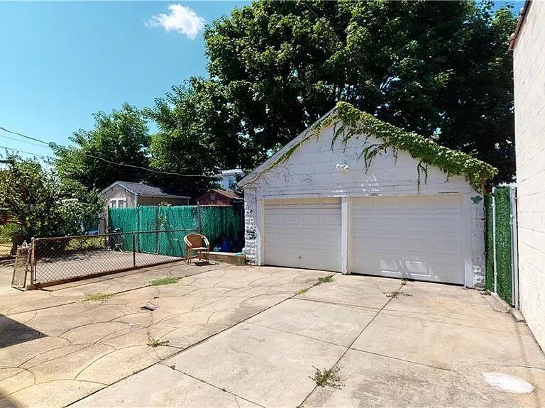 Single Family Utica  Brooklyn, NY 11234, MLS-877917-16