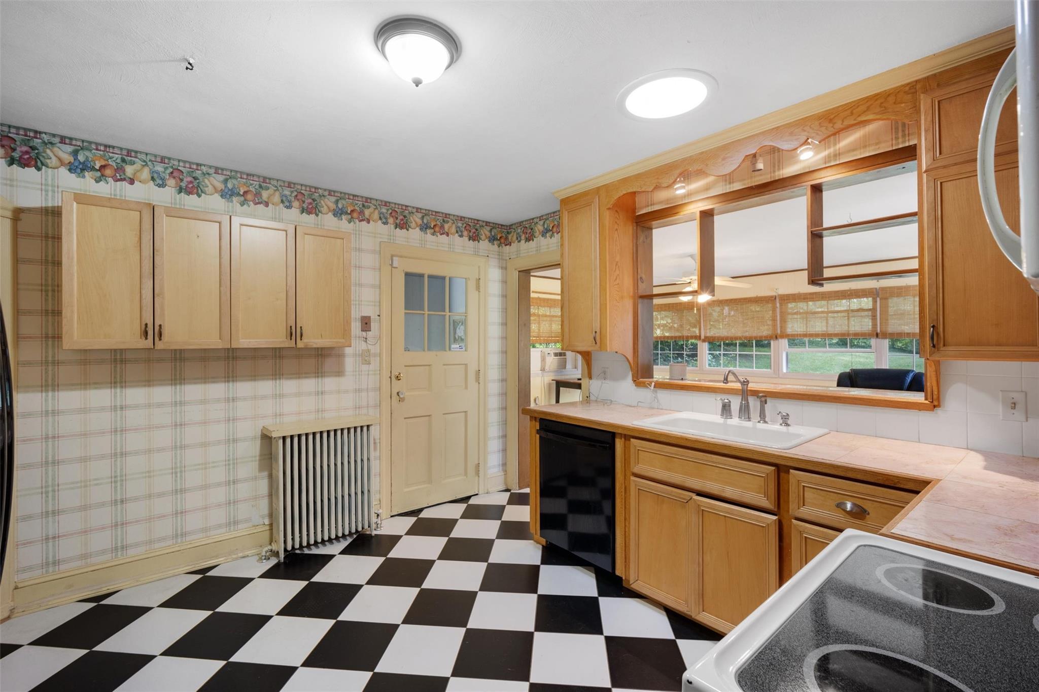 Single Family Tammany  Ulster County, NY 12401, MLS-877924-13