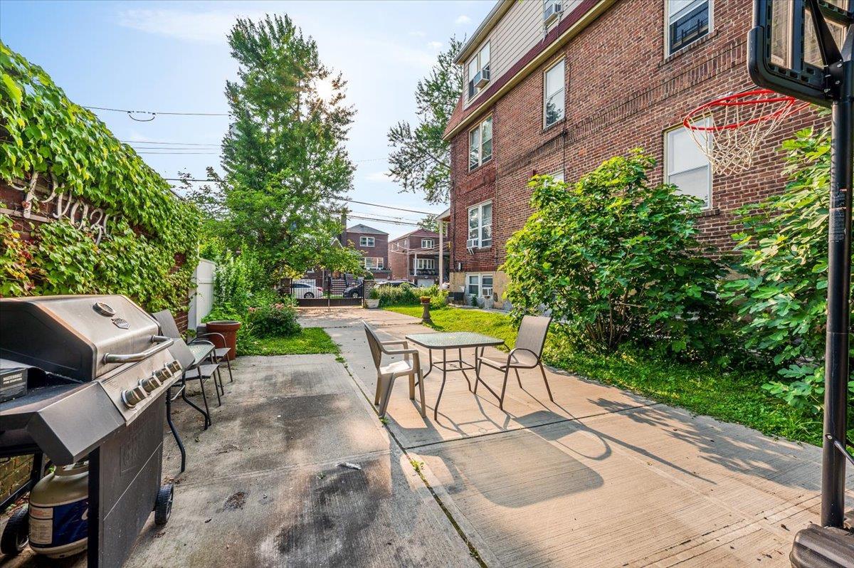 Single Family Morgan  Bronx, NY 10469, MLS-877931-16
