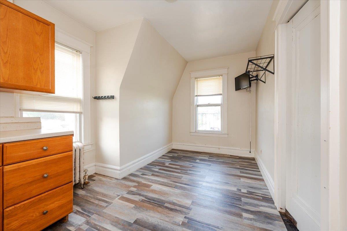 Single Family Morgan  Bronx, NY 10469, MLS-877931-7
