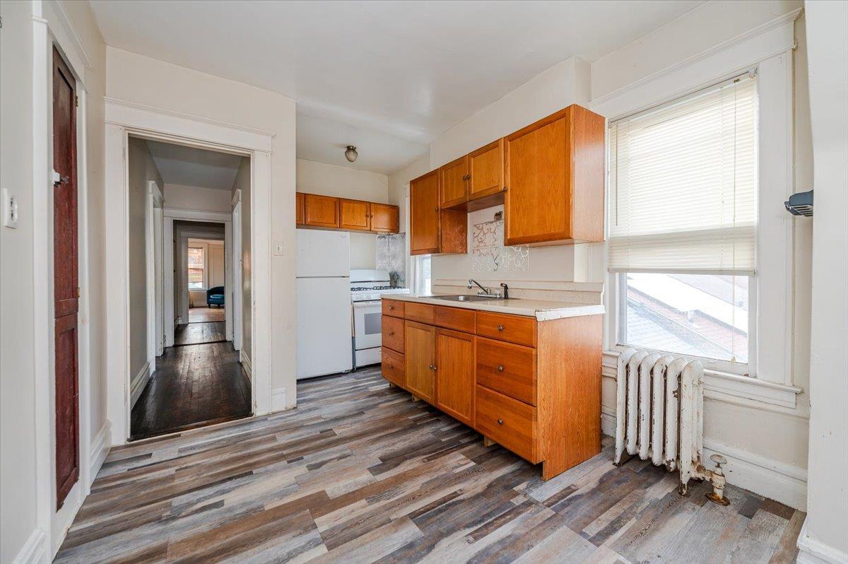 Single Family Morgan  Bronx, NY 10469, MLS-877931-8
