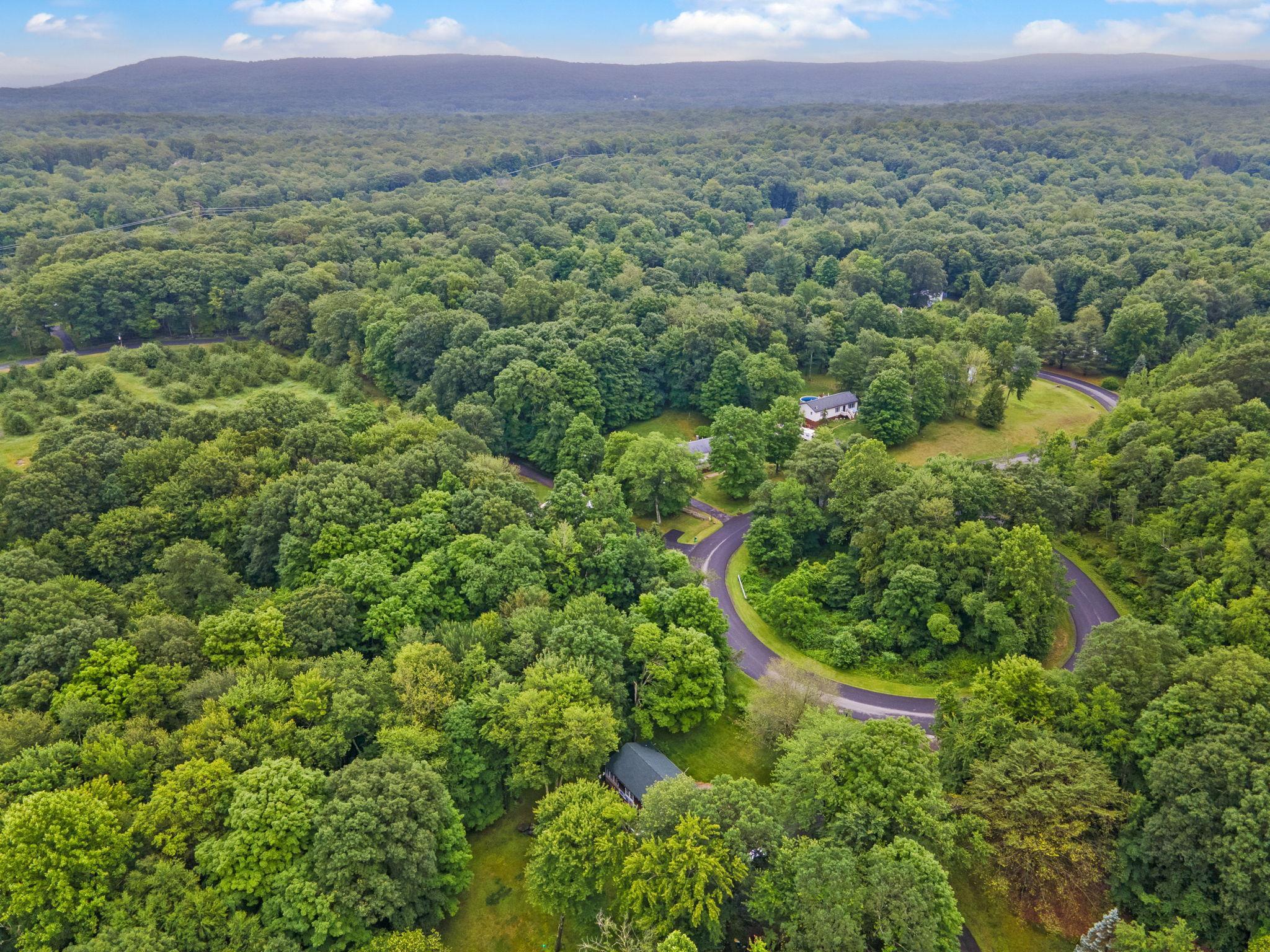 Single Family H Urban  Ulster County, NY 12515, MLS-877934-39