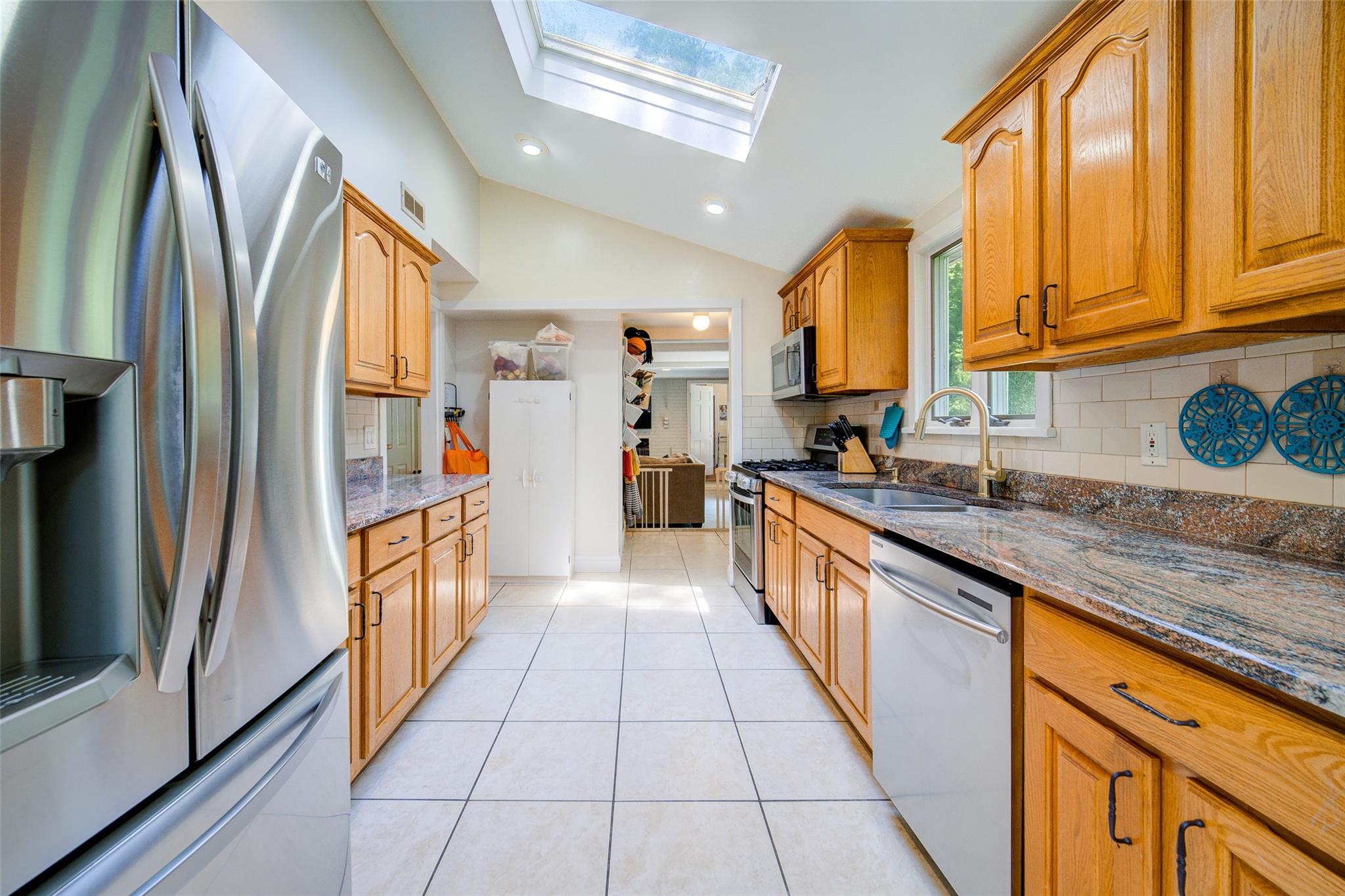 Single Family Highland  Suffolk County, NY 11746, MLS-877937-18