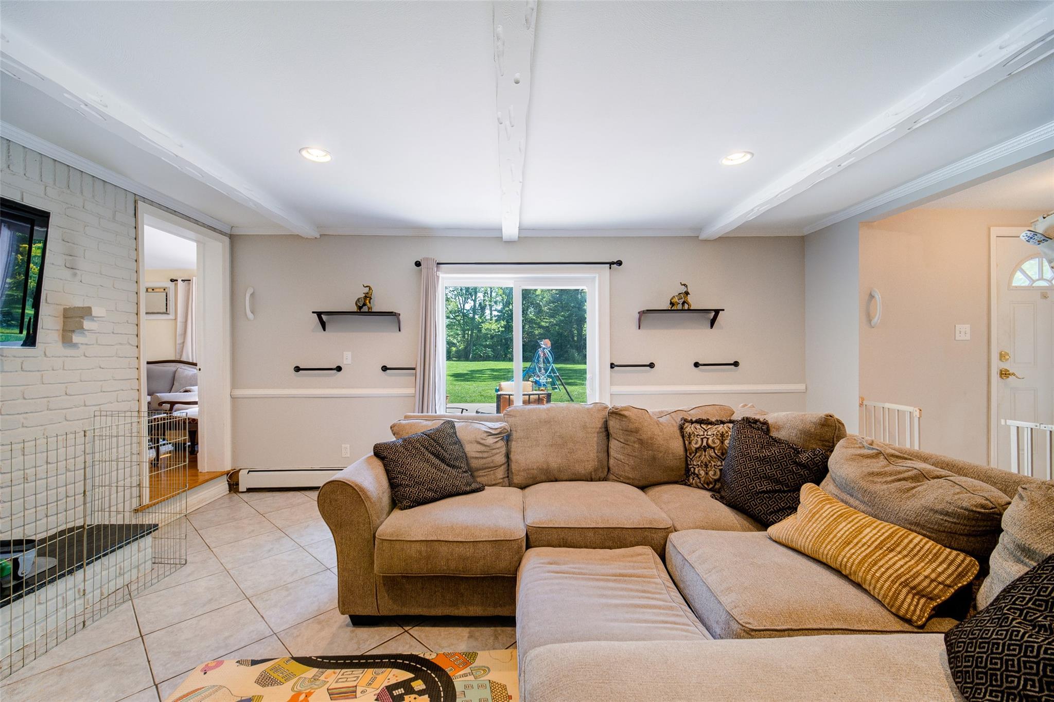 Single Family Highland  Suffolk County, NY 11746, MLS-877937-21