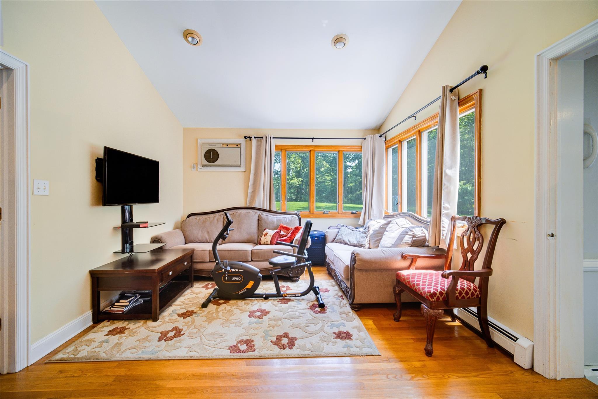Single Family Highland  Suffolk County, NY 11746, MLS-877937-22