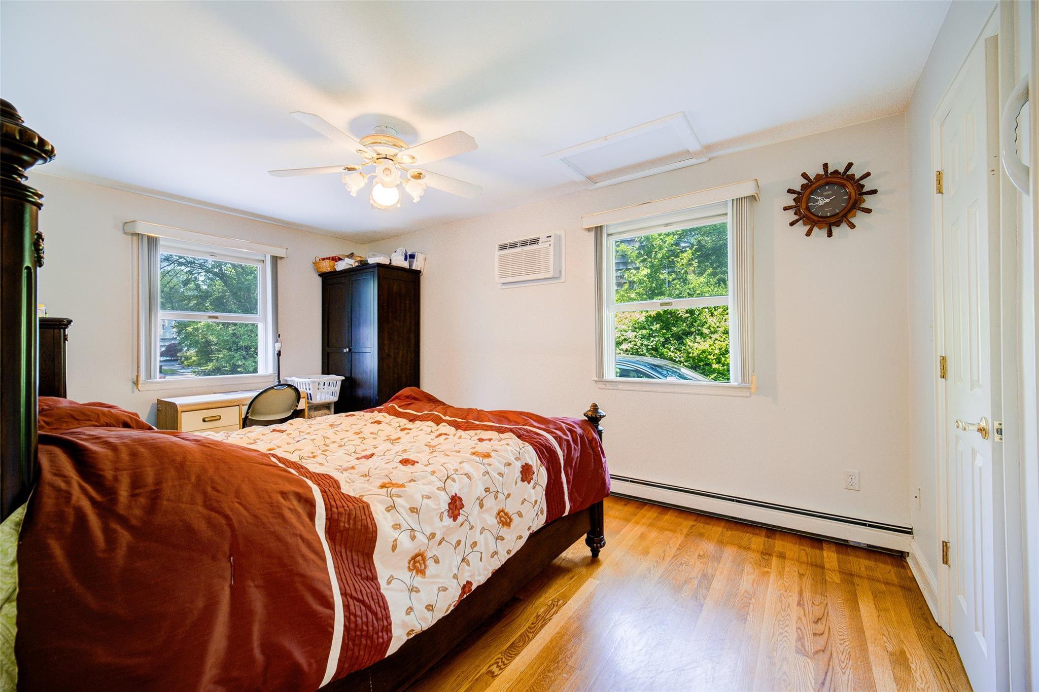 Single Family Highland  Suffolk County, NY 11746, MLS-877937-23