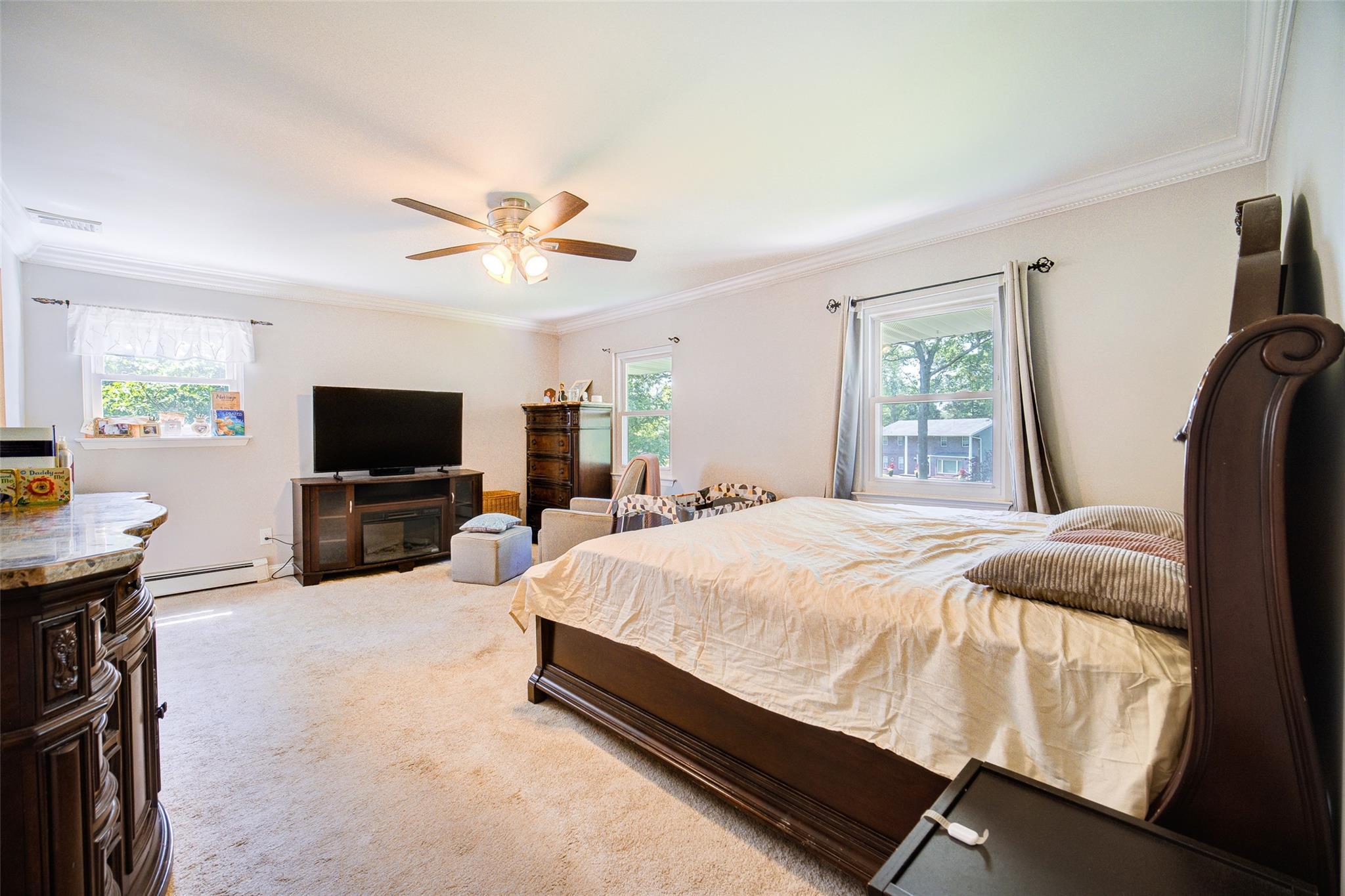 Single Family Highland  Suffolk County, NY 11746, MLS-877937-32