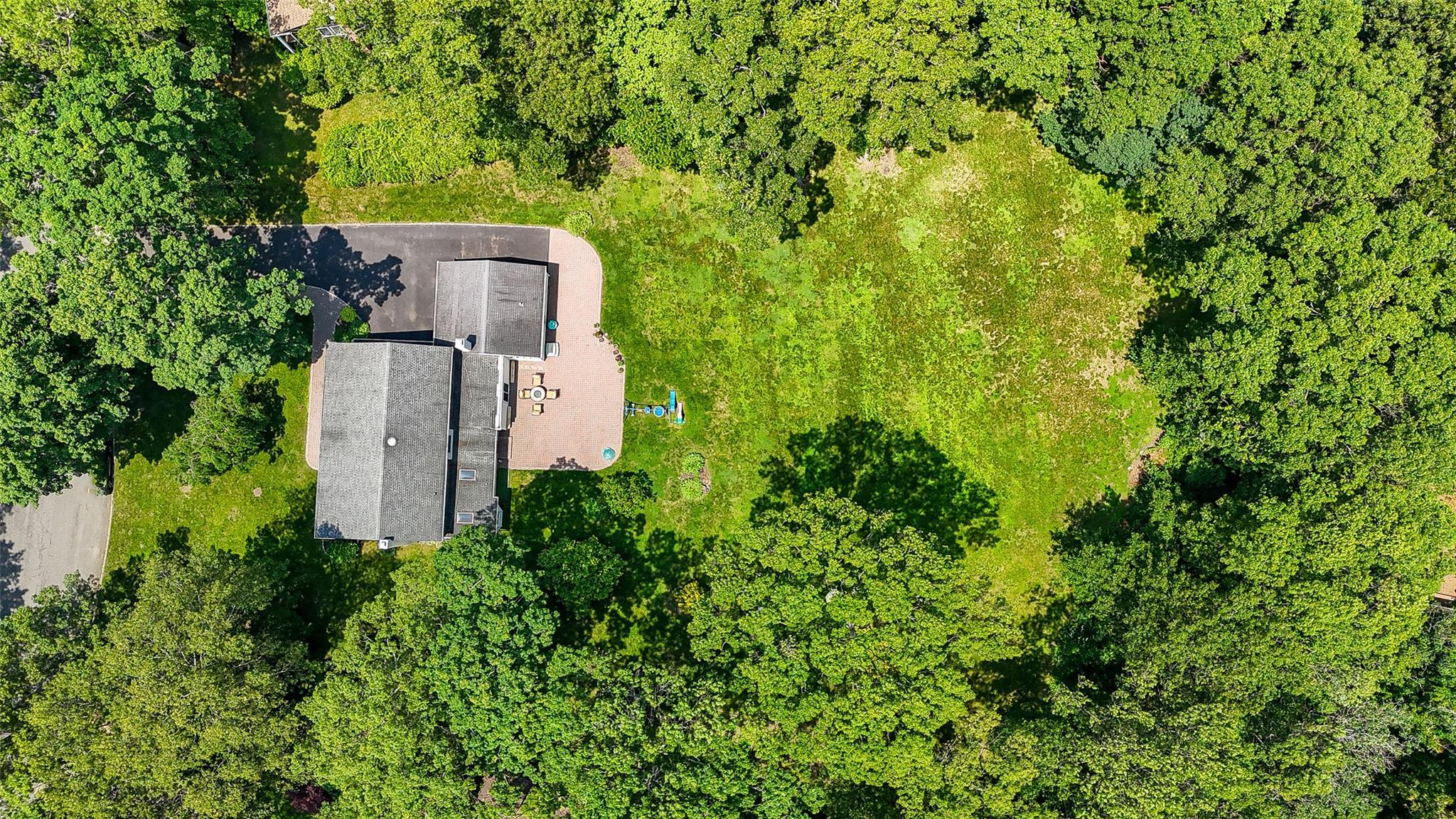 Single Family Highland  Suffolk County, NY 11746, MLS-877937-50
