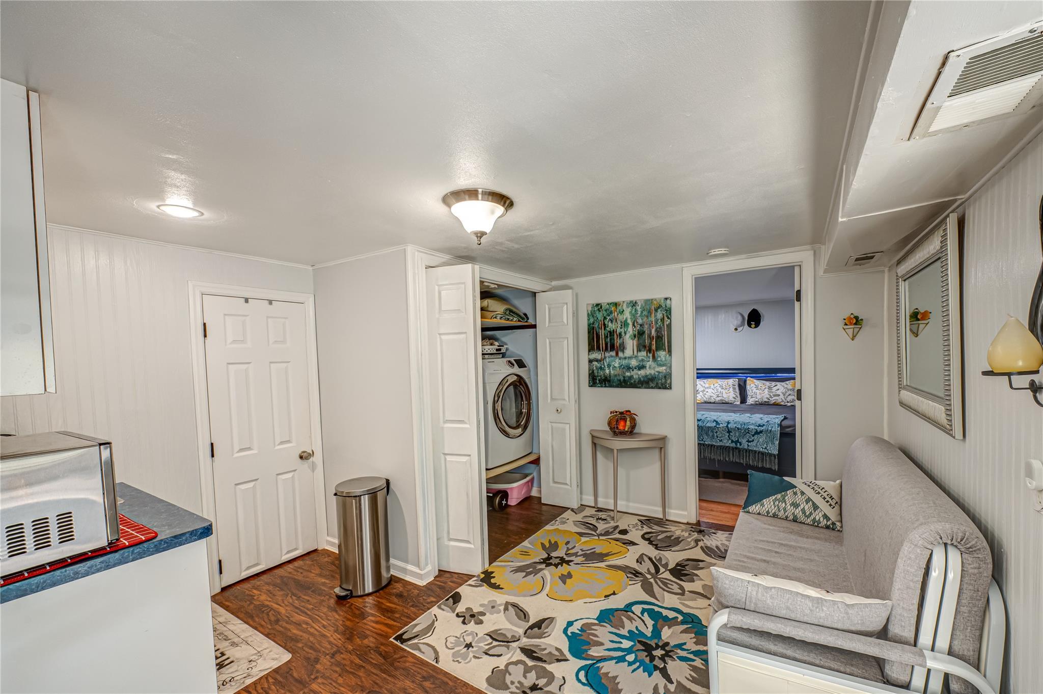 Single Family Graywood  Suffolk County, NY 11795, MLS-877945-10