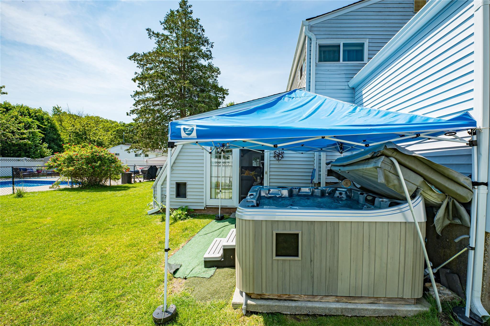 Single Family Graywood  Suffolk County, NY 11795, MLS-877945-16