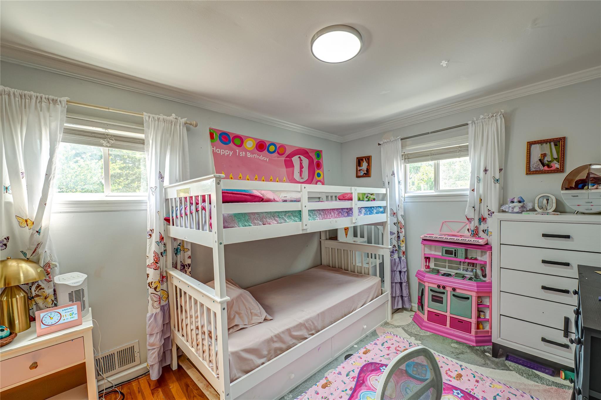 Single Family Graywood  Suffolk County, NY 11795, MLS-877945-8