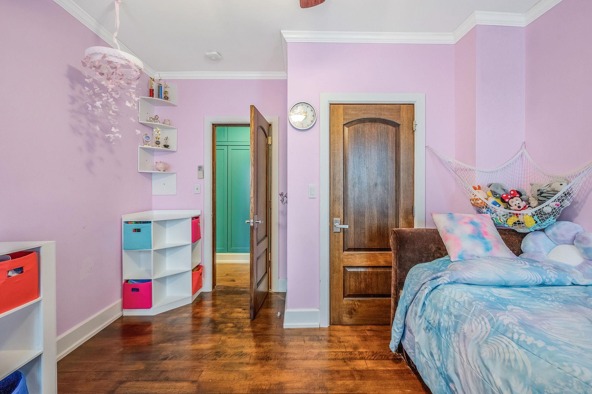 Single Family 79th  Queens, NY 11379, MLS-877973-26