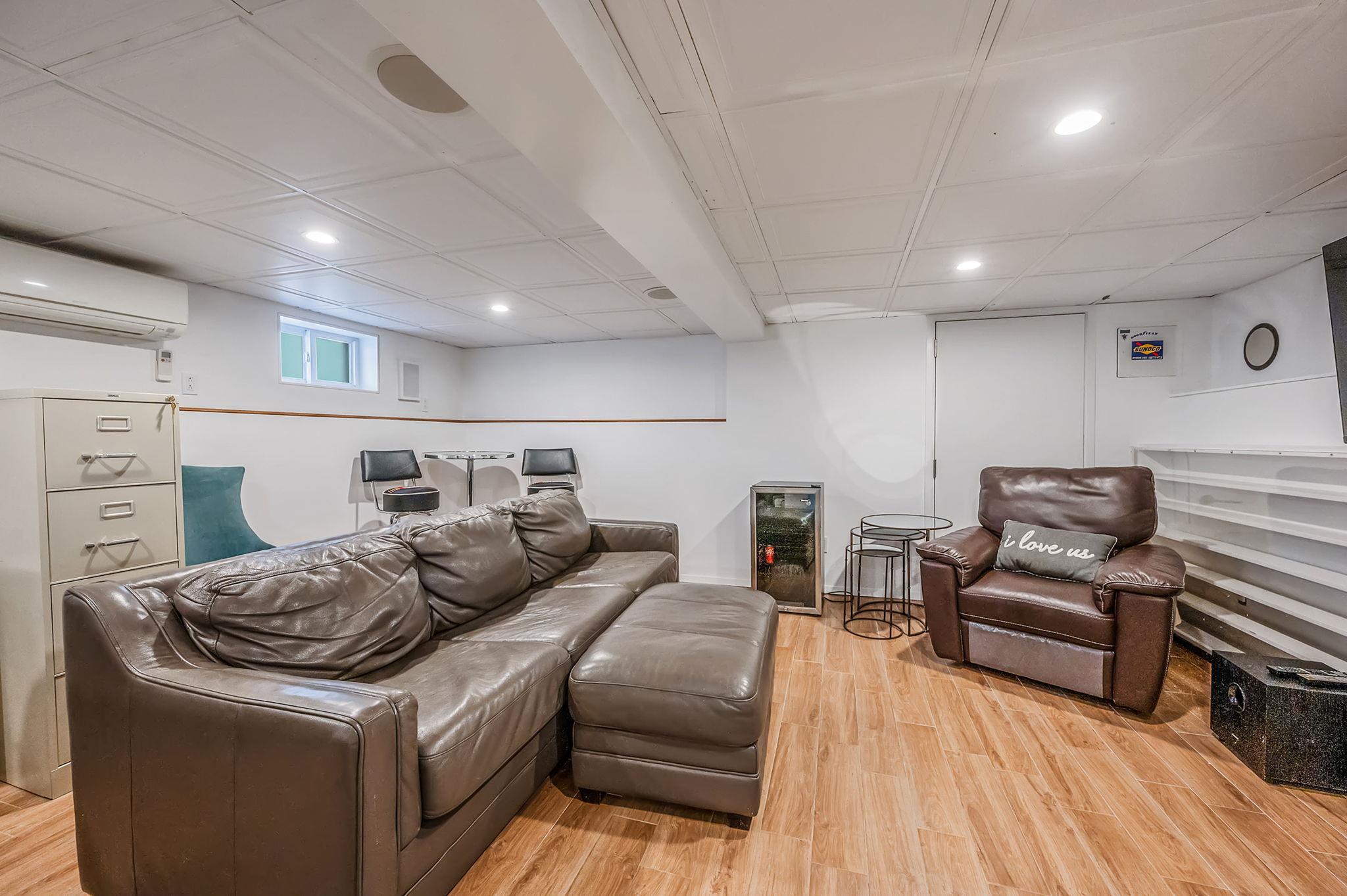 Single Family 79th  Queens, NY 11379, MLS-877973-28