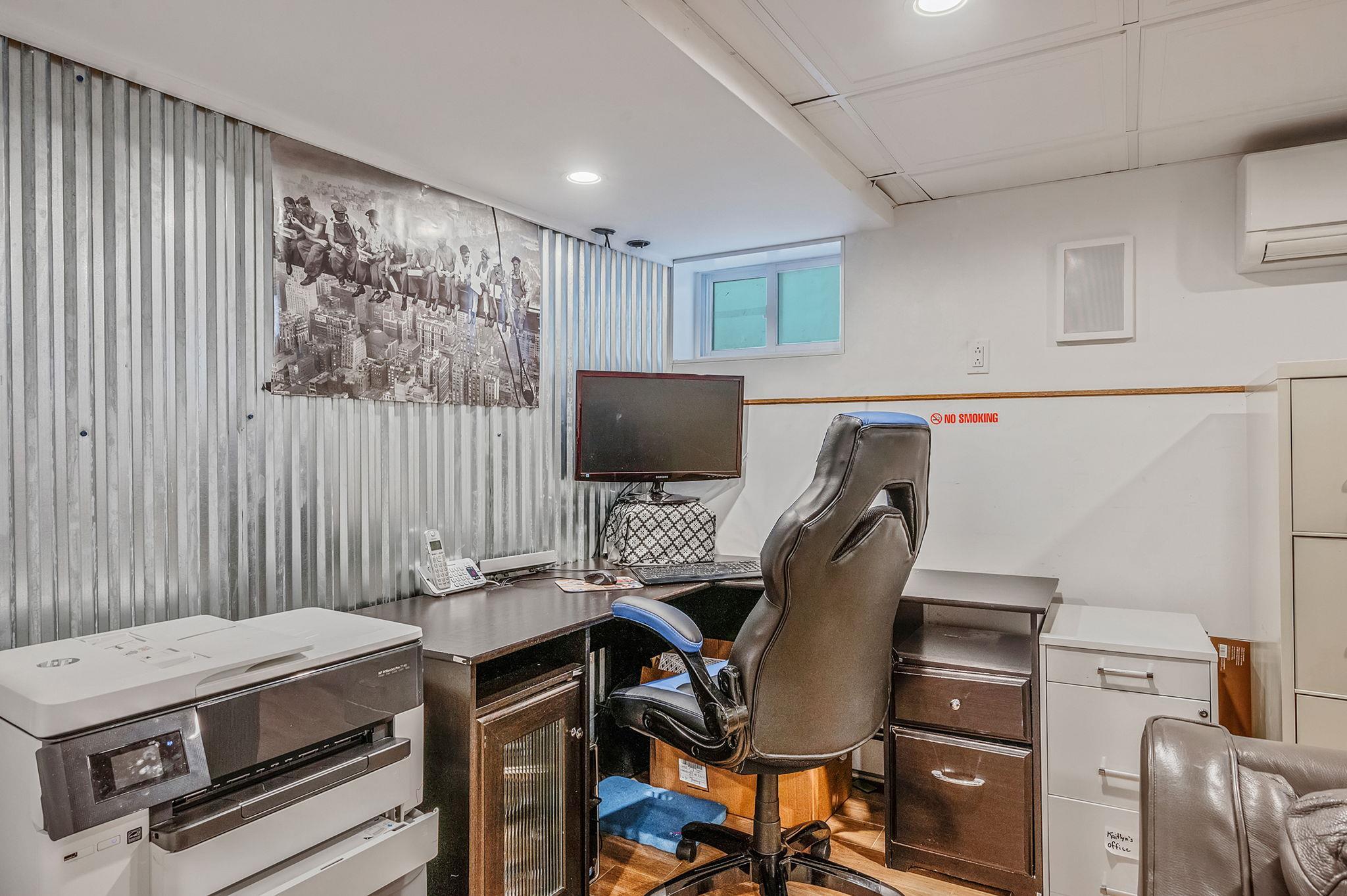 Single Family 79th  Queens, NY 11379, MLS-877973-30