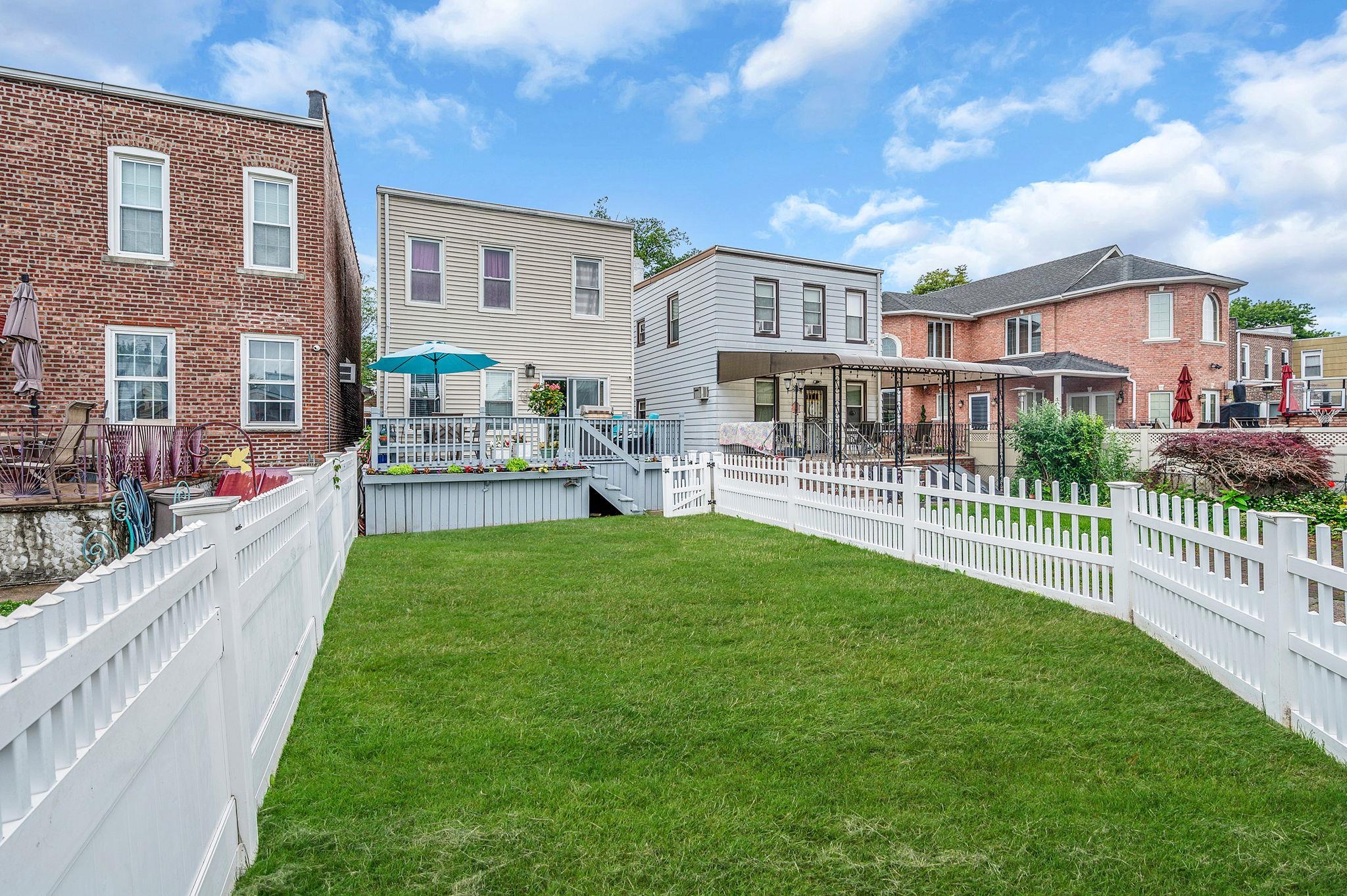 Single Family 79th  Queens, NY 11379, MLS-877973-40