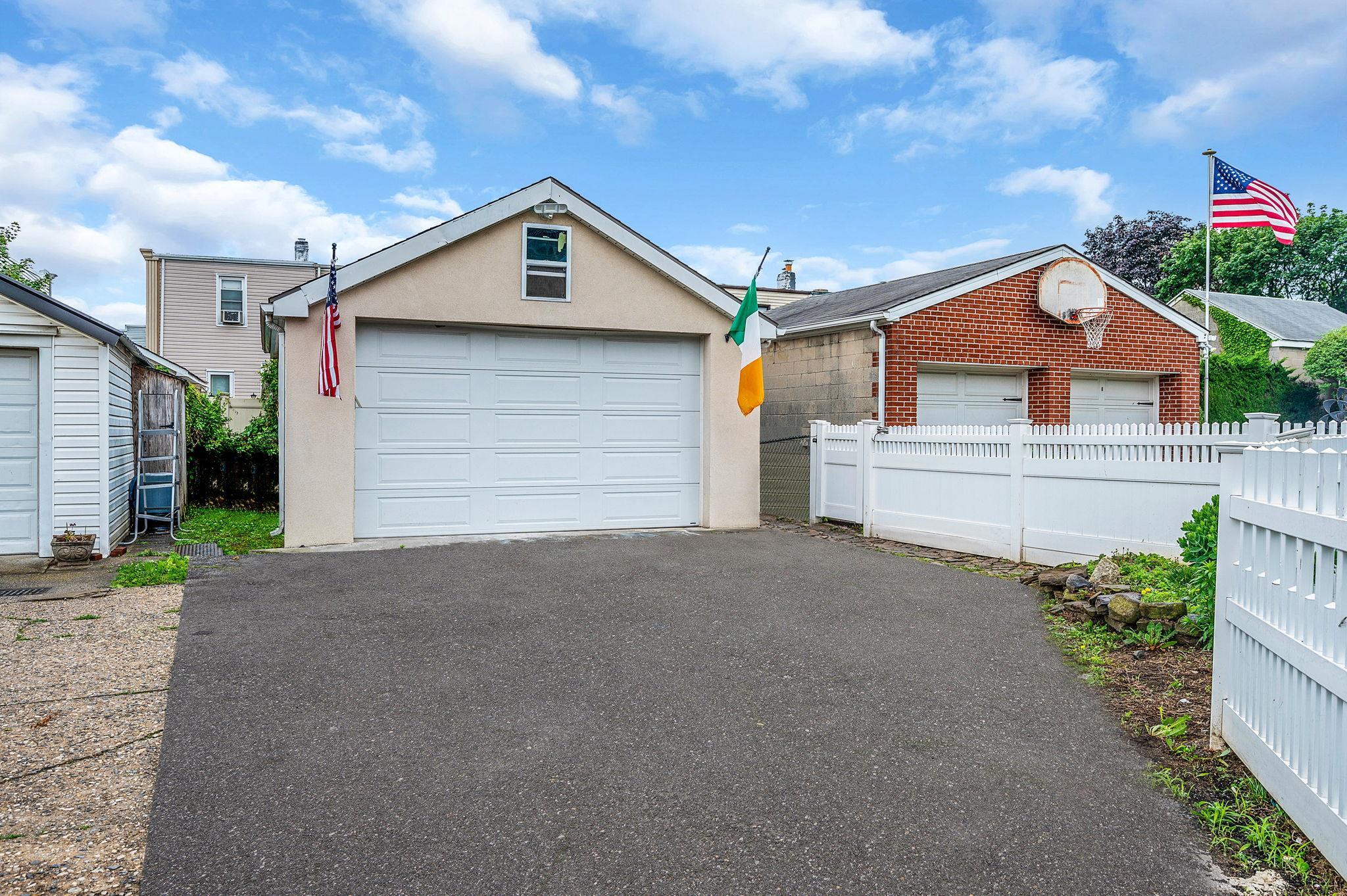 Single Family 79th  Queens, NY 11379, MLS-877973-7