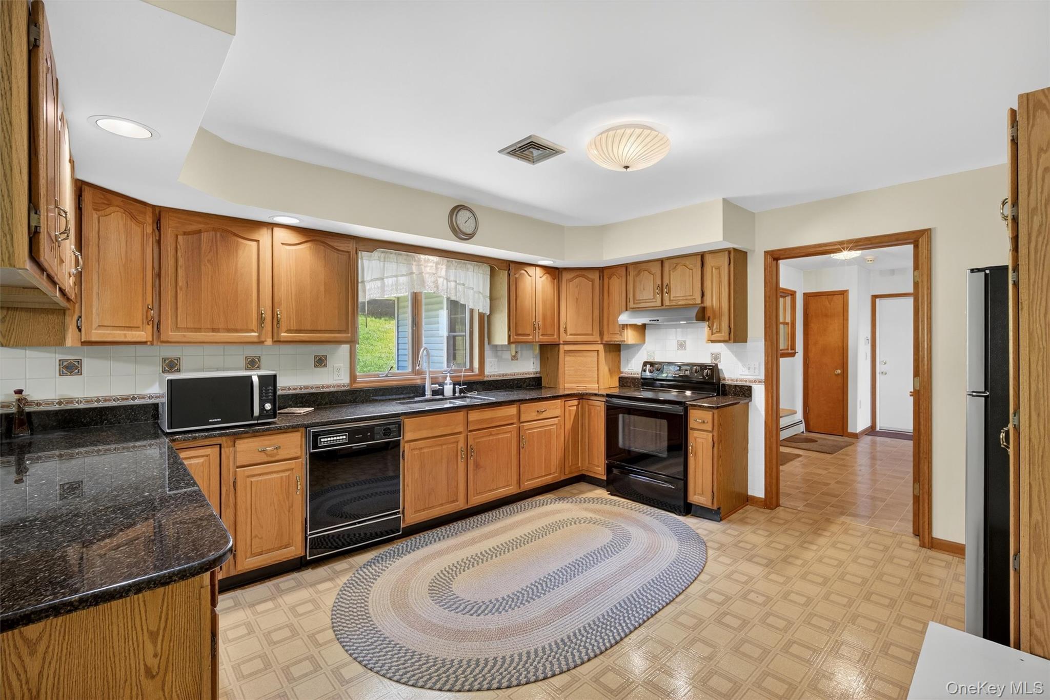 Single Family Toleman  Orange County, NY 12575, MLS-878015-12