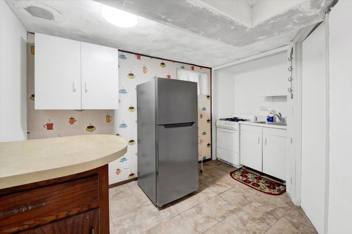 Single Family Edson  Bronx, NY 10466, MLS-878016-17