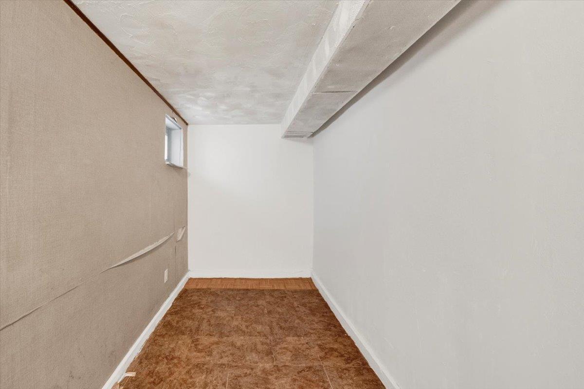 Single Family Edson  Bronx, NY 10466, MLS-878016-18