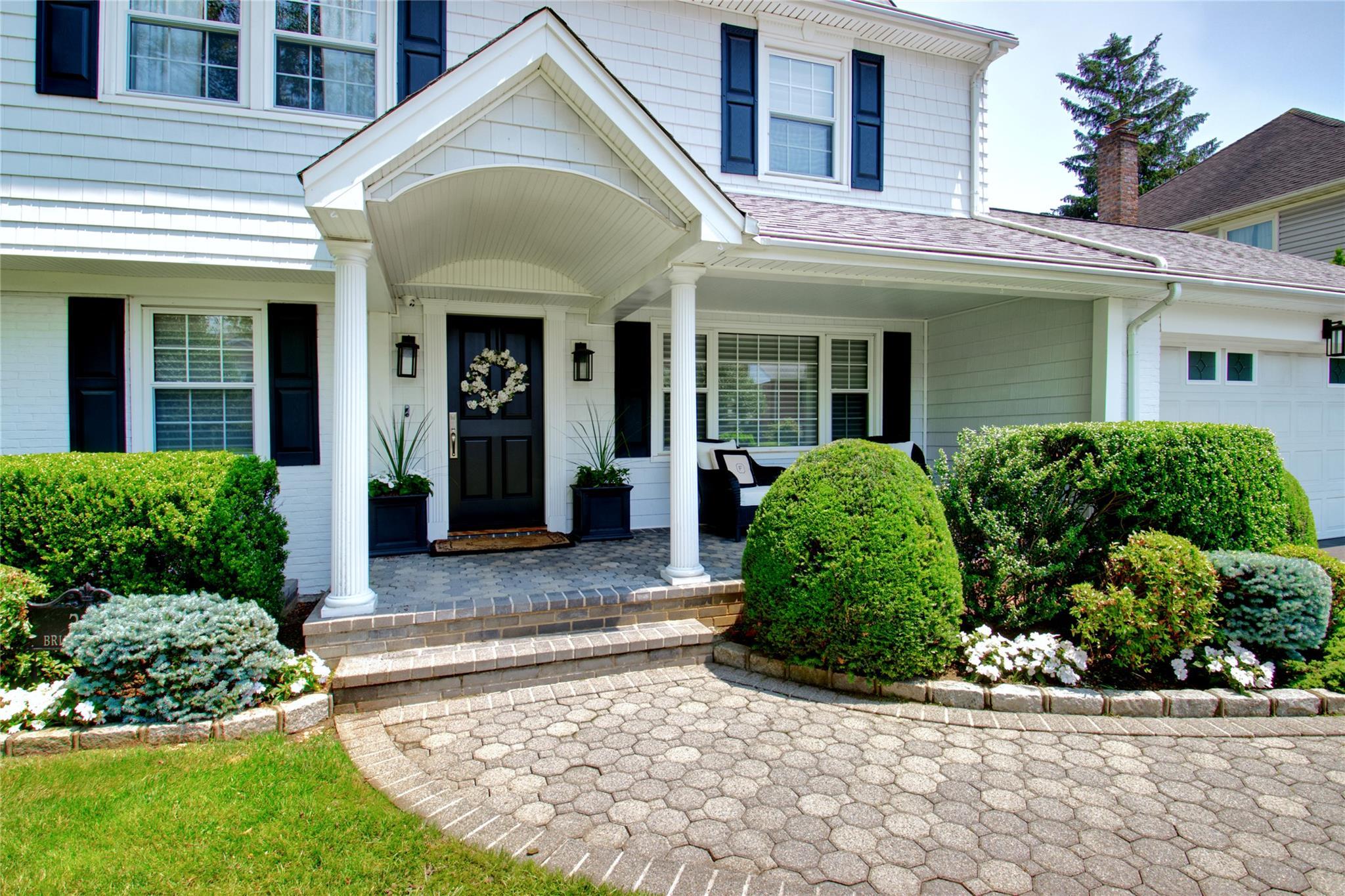 Single Family Brixton  Nassau County, NY 11530, MLS-878021-2