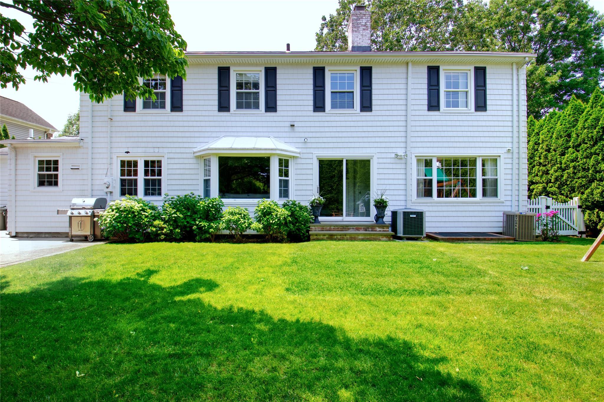 Single Family Brixton  Nassau County, NY 11530, MLS-878021-27