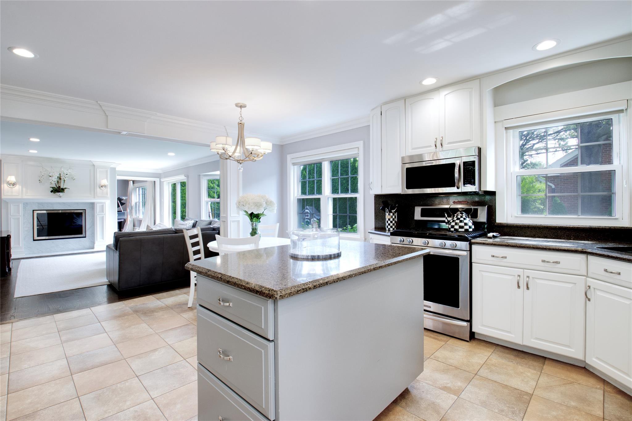 Single Family Brixton  Nassau County, NY 11530, MLS-878021-9