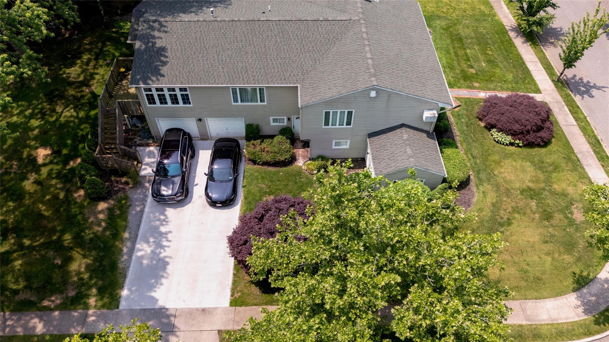 Single Family Pomper  Suffolk County, NY 11731, MLS-878036-25