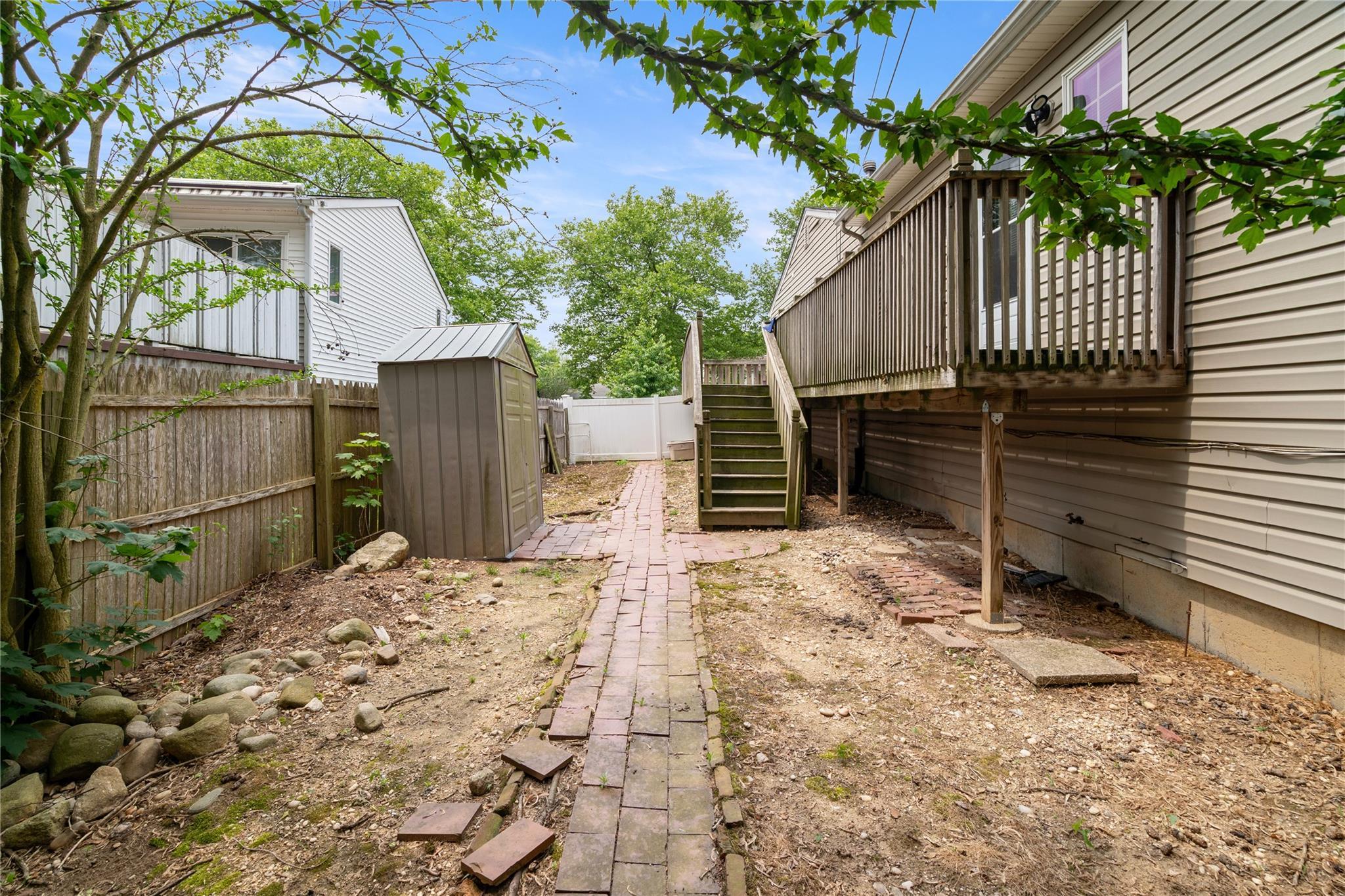 Single Family Pomper  Suffolk County, NY 11731, MLS-878036-29