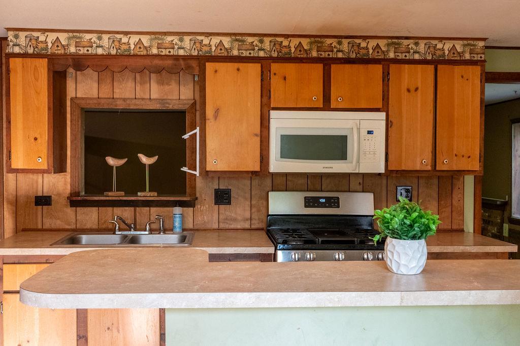 Single Family Honey Hollow  Greene County, NY 12124, MLS-878038-4