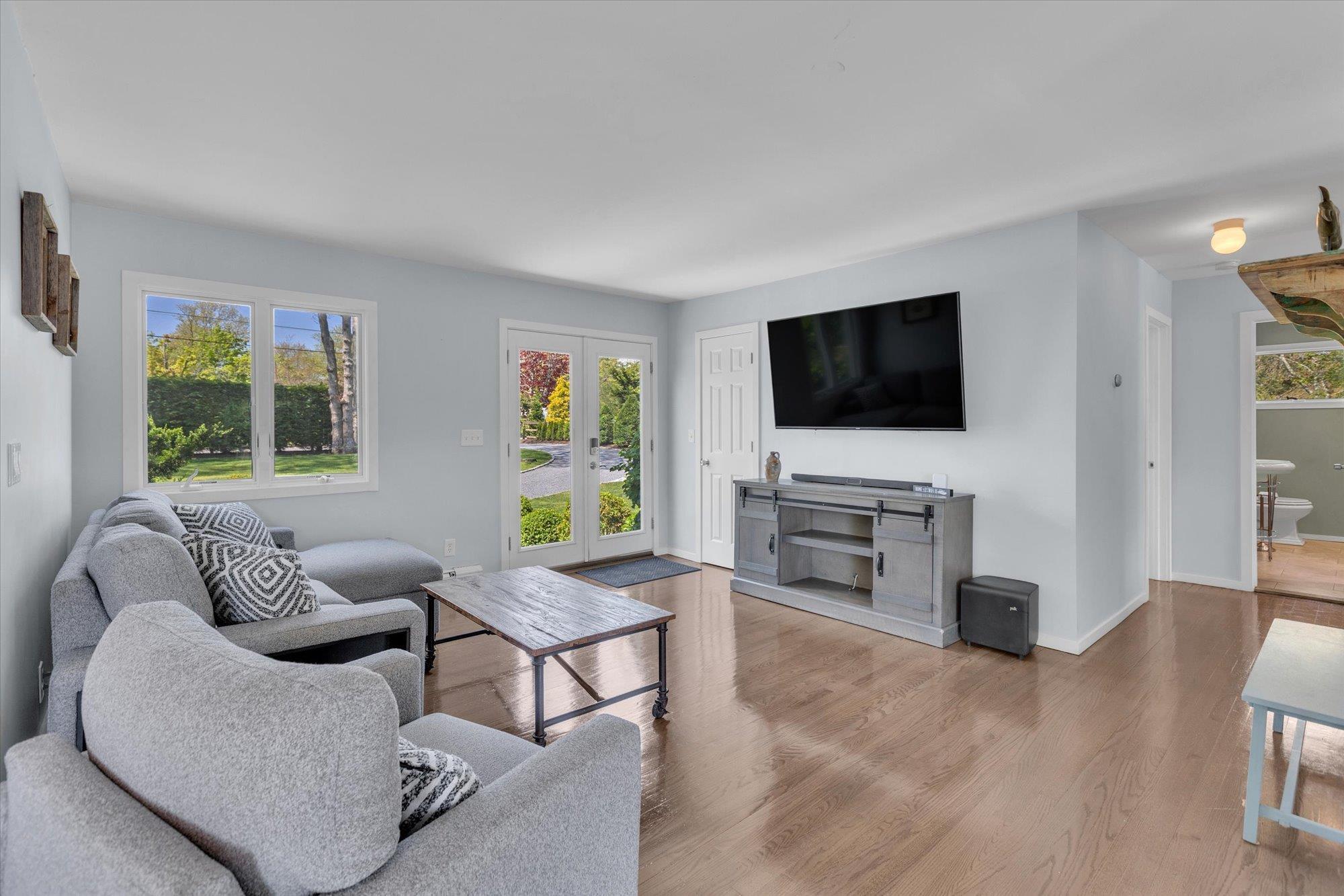 Single Family Pine Edge  Suffolk County, NY 11940, MLS-878039-2