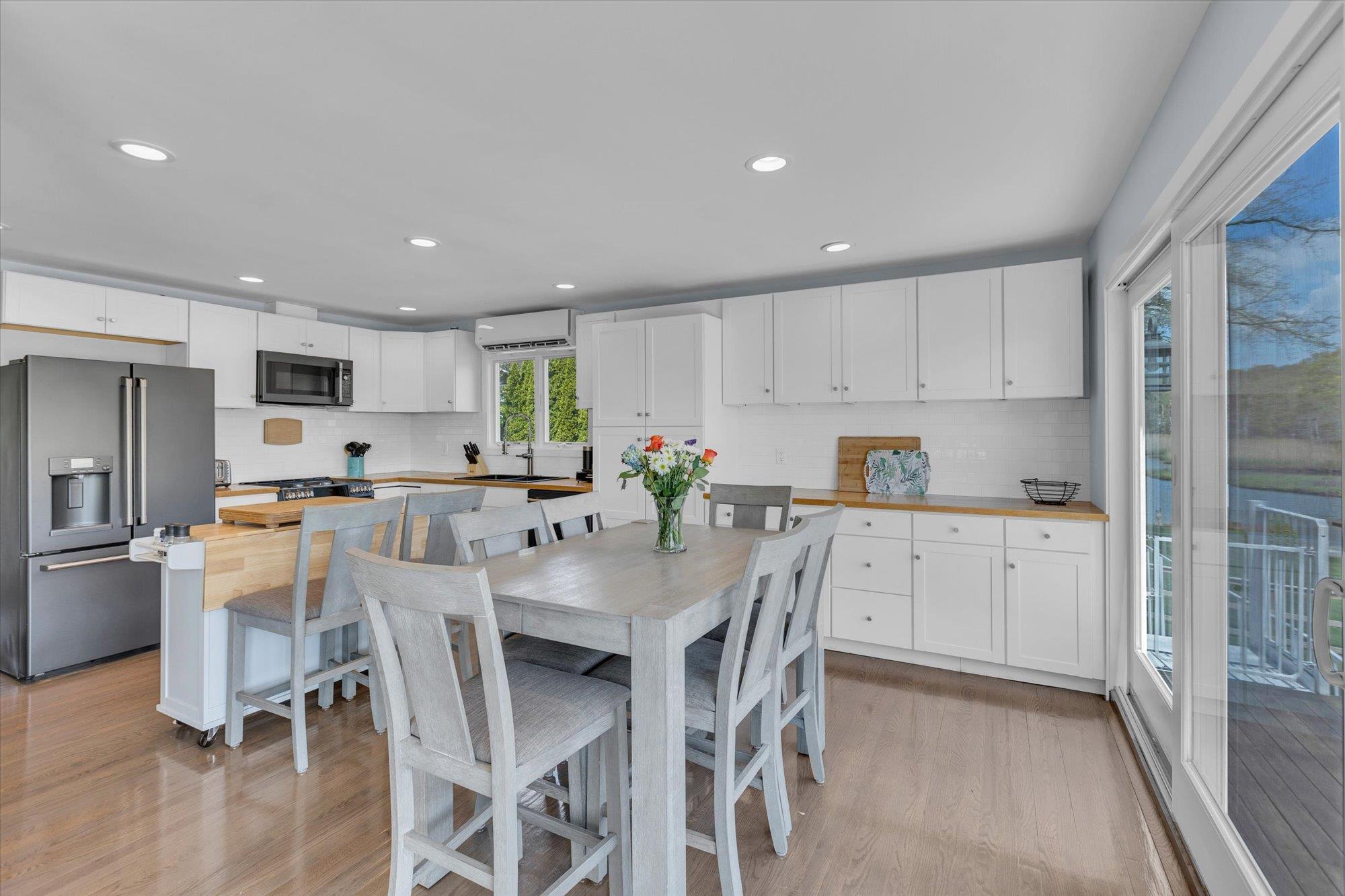 Single Family Pine Edge  Suffolk County, NY 11940, MLS-878039-8