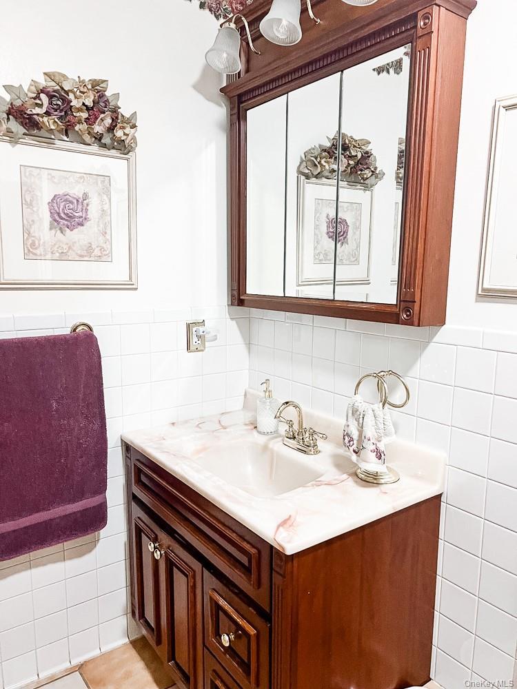 Single Family Old Tacy Sullivan County, NY 12783, MLS-878061-35