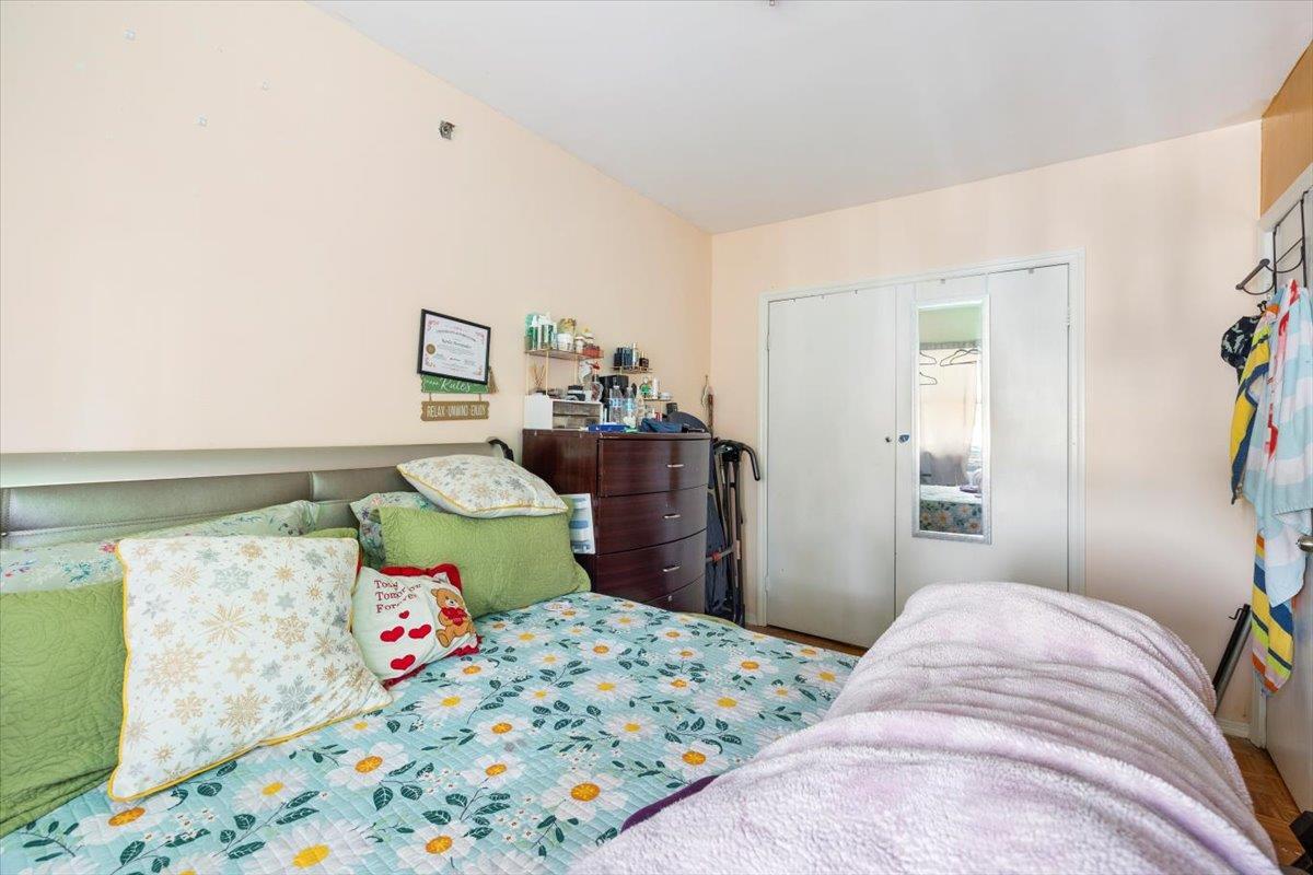 Single Family 175  Queens, NY 11433, MLS-878068-11