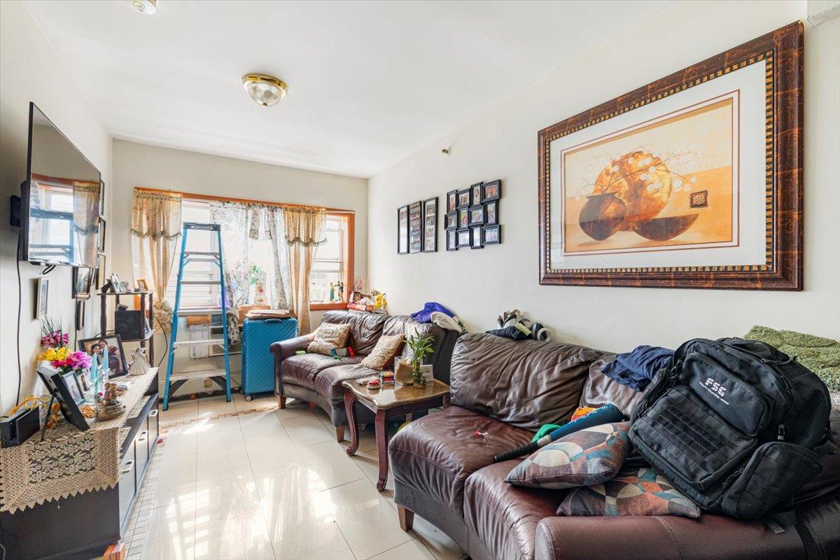 Single Family 175  Queens, NY 11433, MLS-878068-14