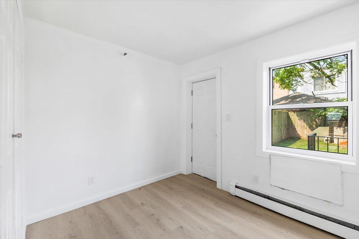 Single Family 175  Queens, NY 11433, MLS-878068-38