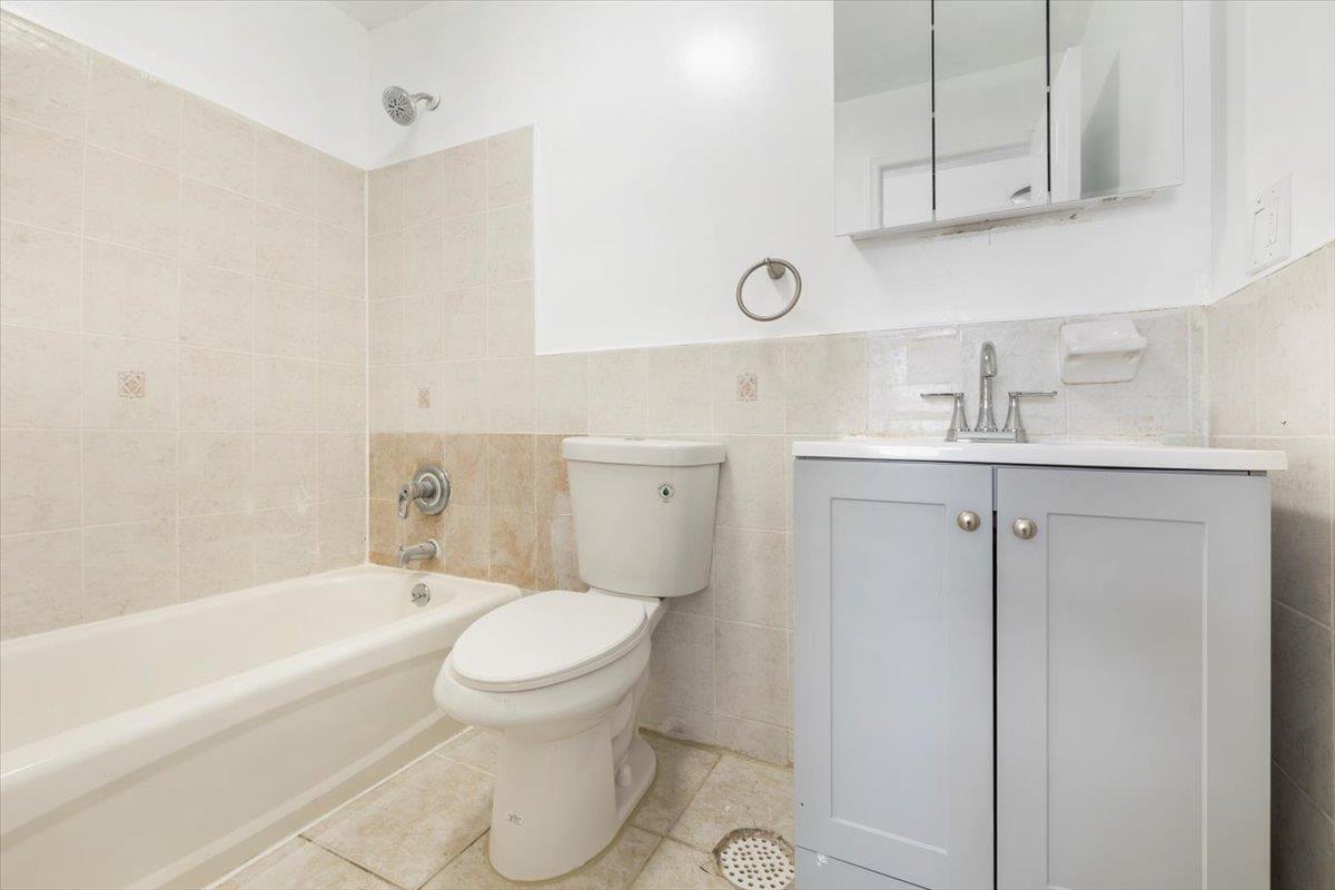 Single Family 175  Queens, NY 11433, MLS-878068-42