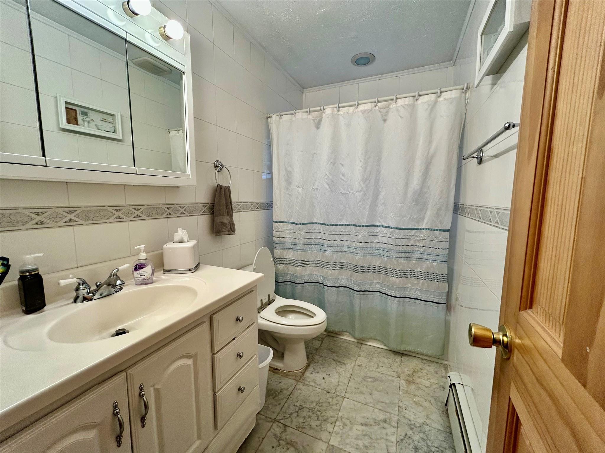 Single Family 2nd  Suffolk County, NY 11795, MLS-878093-11