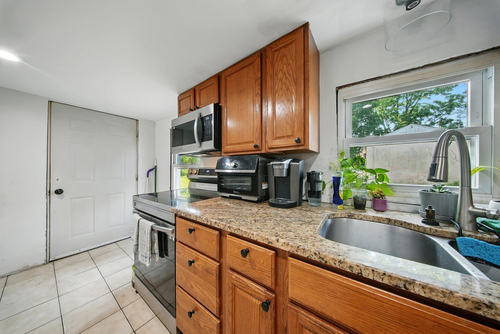 Single Family Main  Orange County, NY 12586, MLS-878096-13
